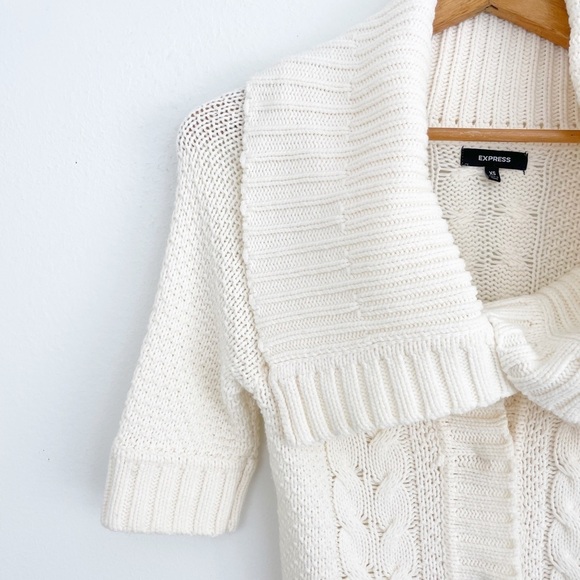 Express Cream Cowl Neck Cable Knit Short Sleeves Snap Button Sweater XS - Picture 3 of 16